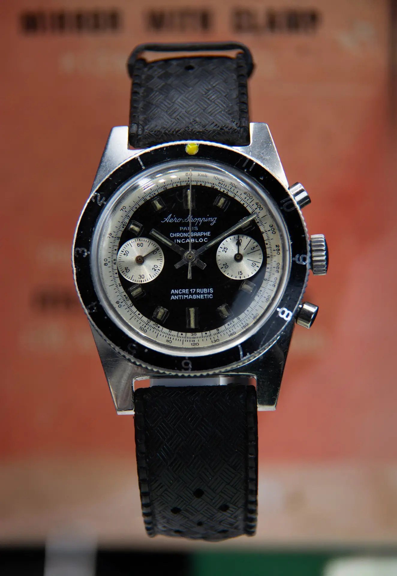 Aéroshopping Le Bourget 1960&prime; — montre de luxe d'occasion