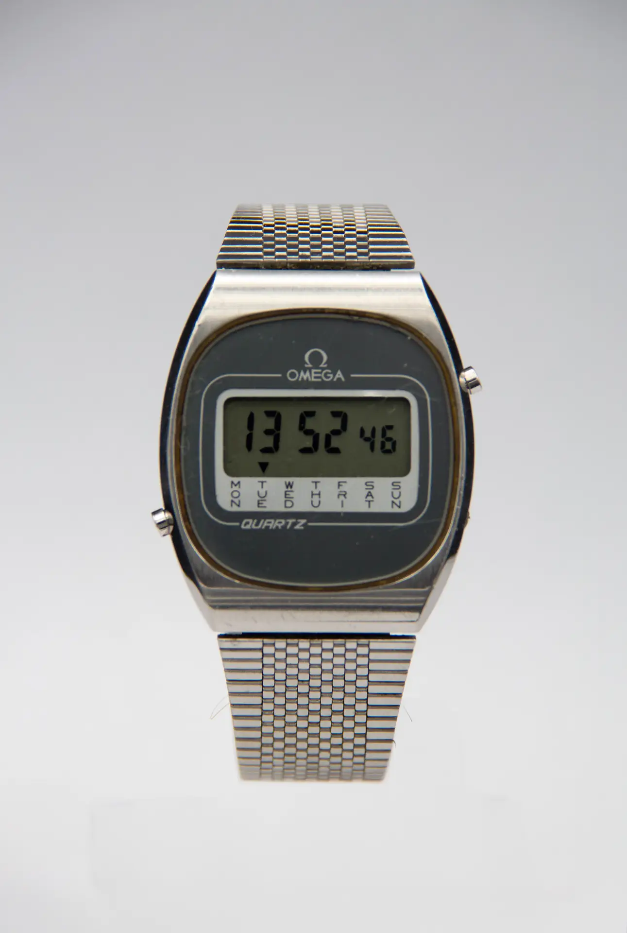 Omega Digital LCD