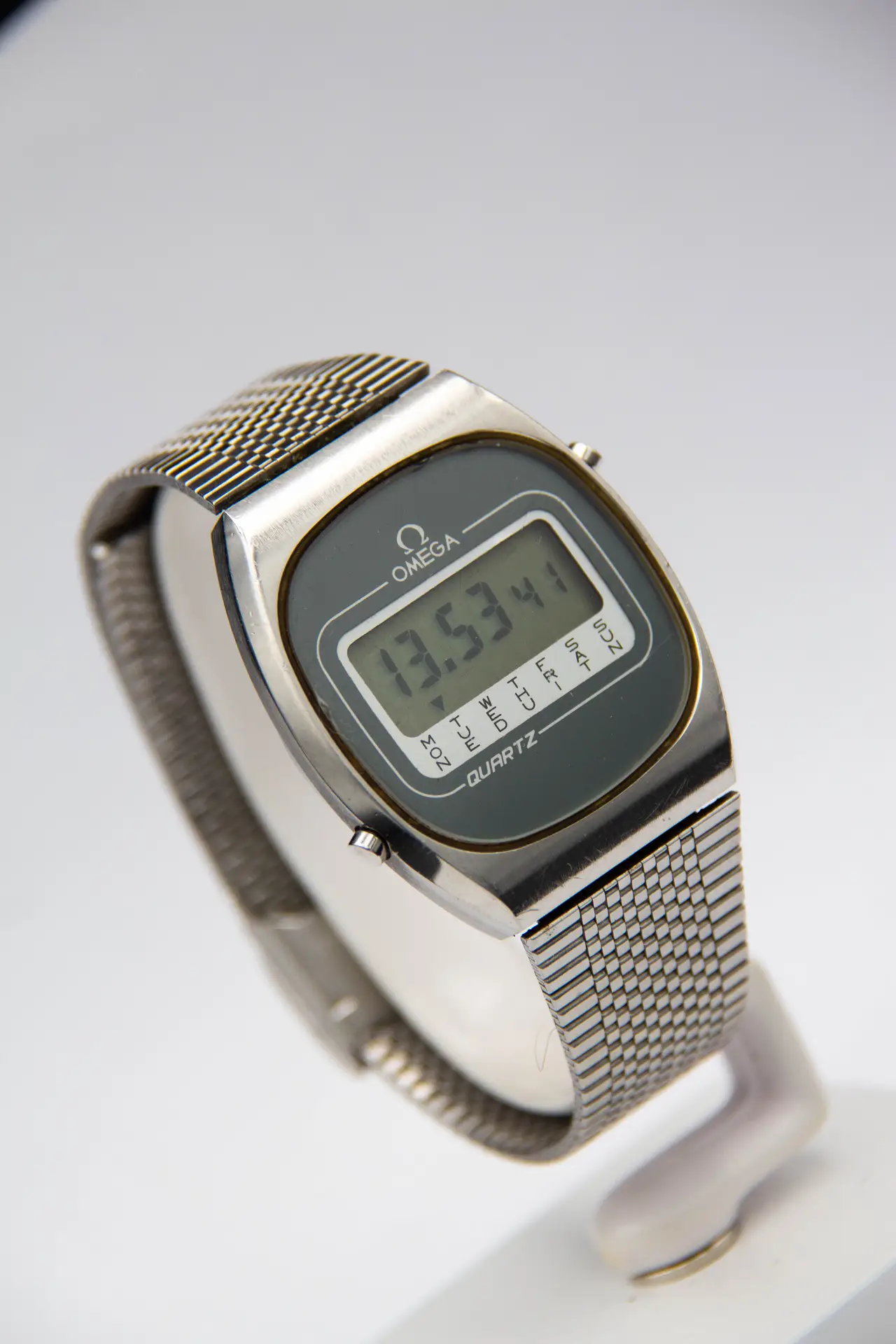 Omega Digital LCD