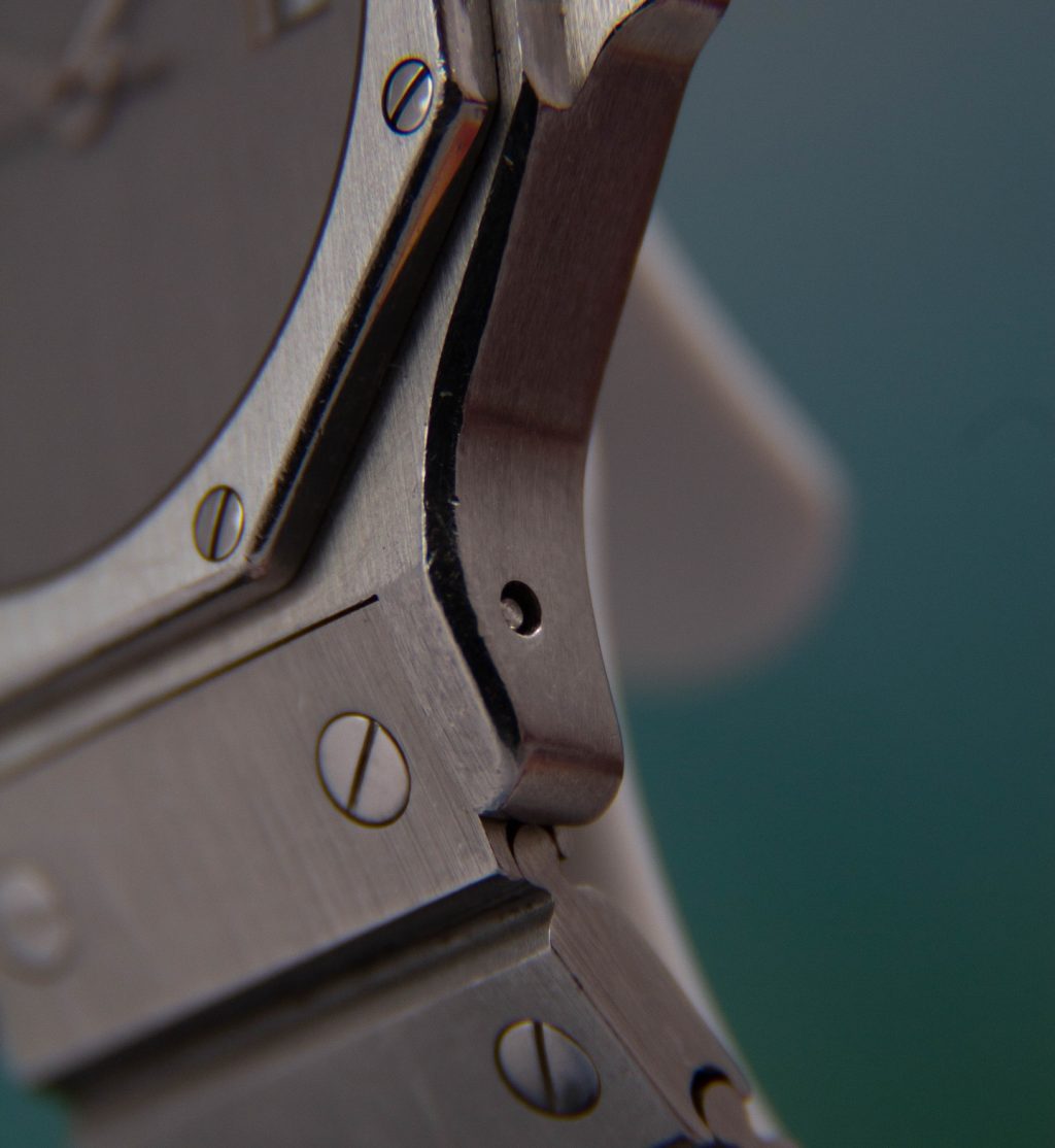 Instagram post from heure.miroir.watches. This post is in position 2.